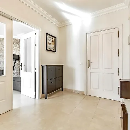 In Area Del Duque With Spacious Terrace Adeje